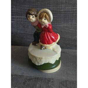 Sankyo Revolving Musical Japan Chadwick Miller 1972 Iceskating Couple G30.10